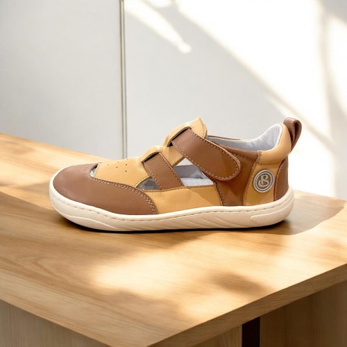 Barefoot sandals for children by Blandy's