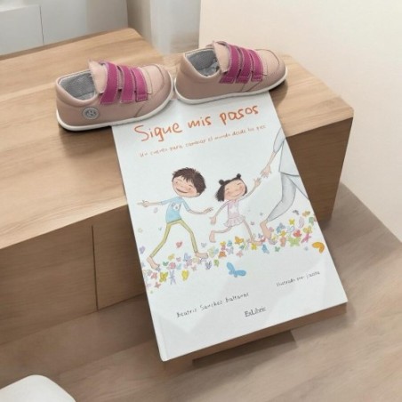 Sigue mis pasos, cuento infantil por podóloga Beatriz Sánchez.