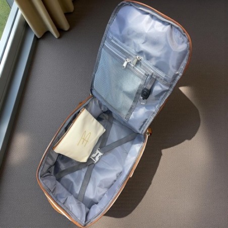 Mochila de cabina Blandy’s 40x20x25 con neceser a juego y estilo